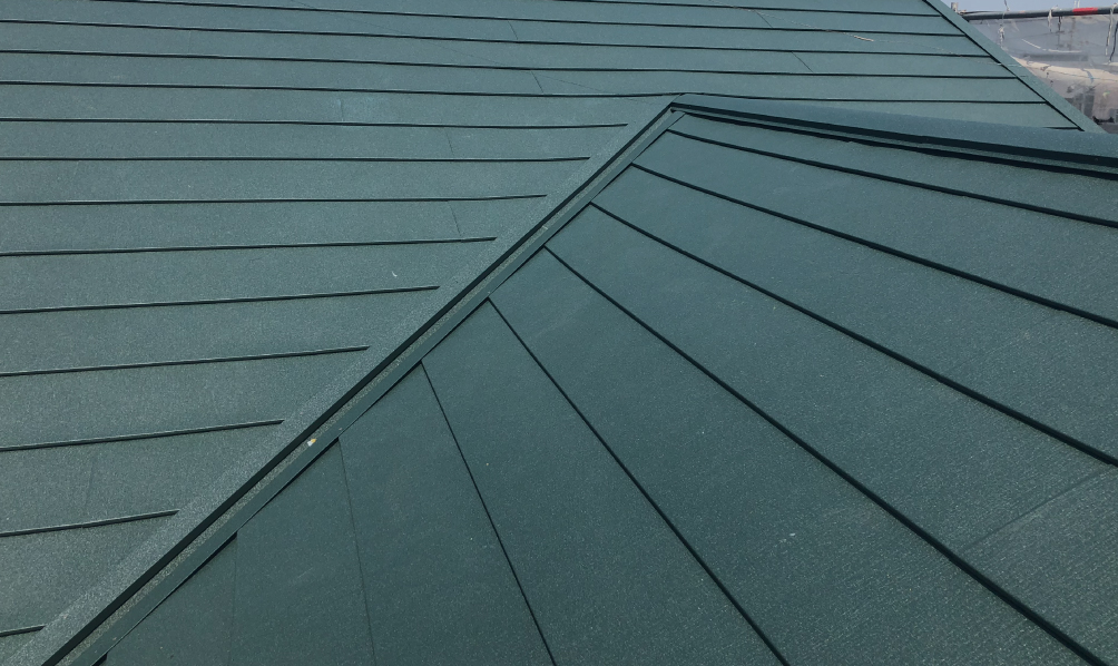 宮崎板金工作所の宮崎板金工作所は、建物の外壁、屋根、雨どいの改修施工やダクト制作・取り付け等を中心に施工しています。の画像